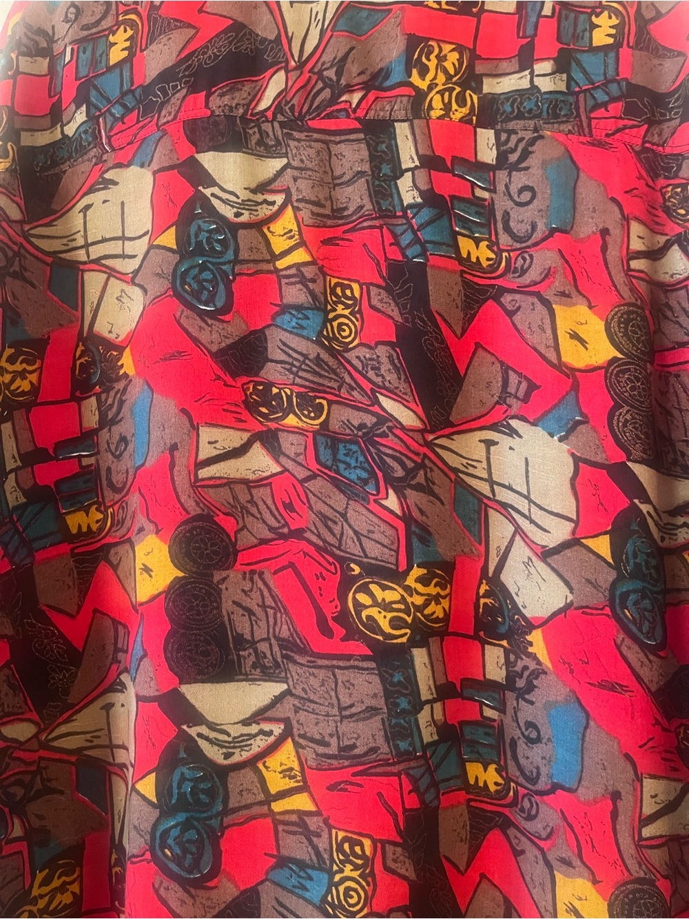 Multicolor Patterned Button-Up Shirt - Picture 10 of 11
